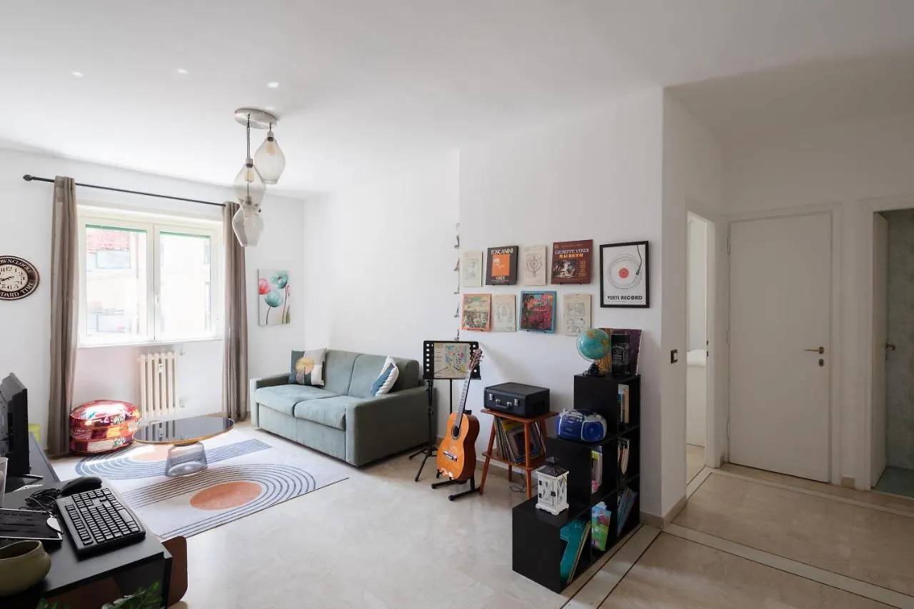 House Of Music In Trastevere Apartment Rome 0*,